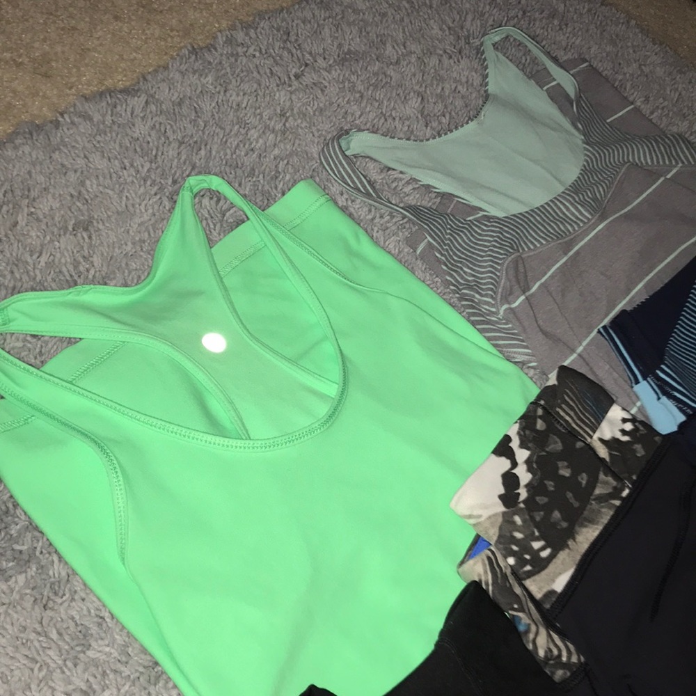 Lululemon! - Picture 3 of 6